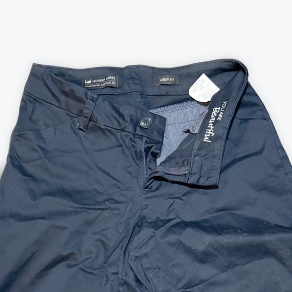 Lee Modern Series Curvy Fit pants. - Picture 3 of 3